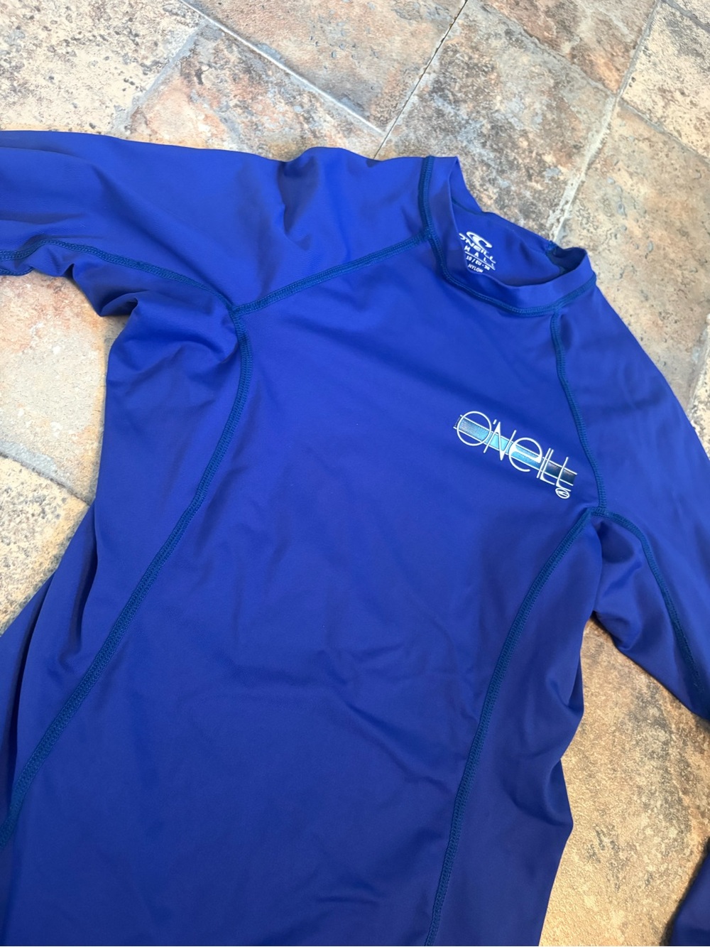O’Neill Rash Guard - Picture 2 of 8